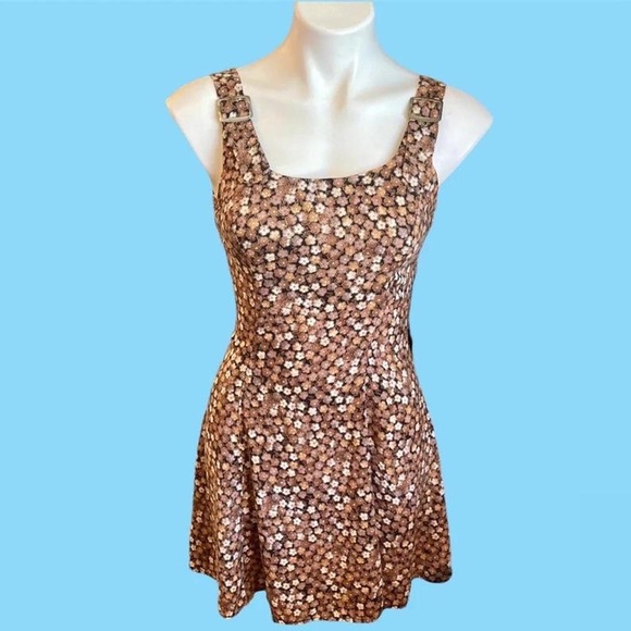 Vintage Dresses & Skirts - Vintage 90’s ditsy floral mini overall dress